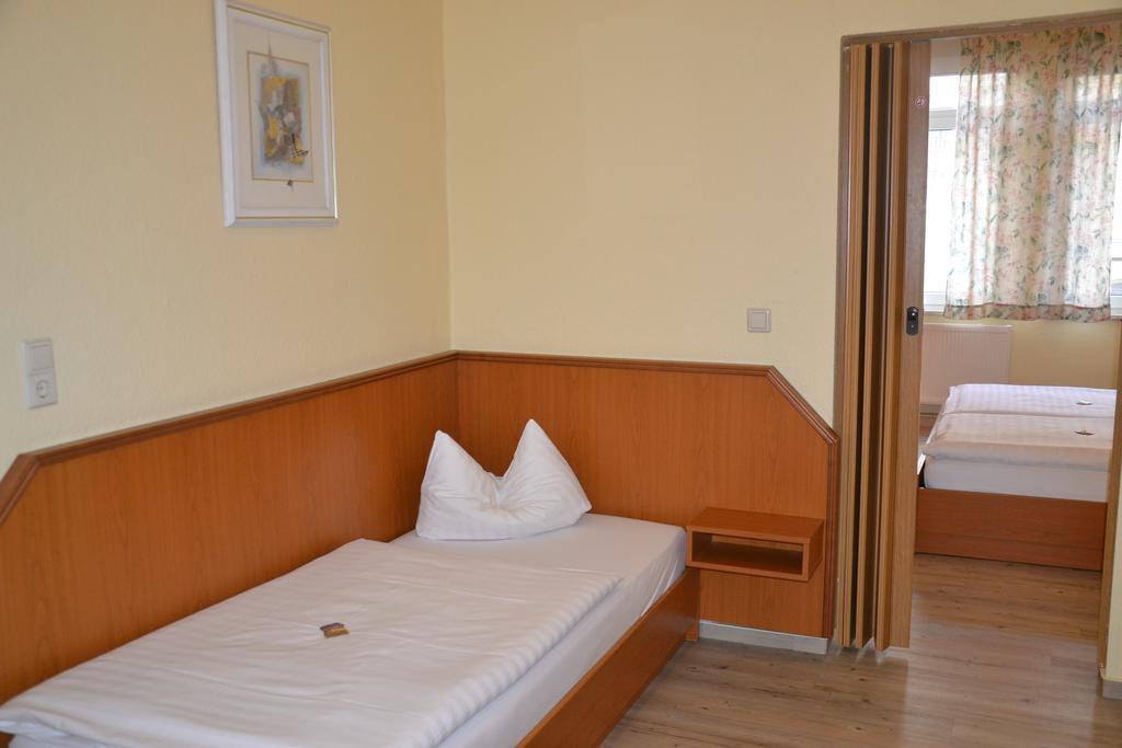 Hotel Thueringer Hof Jena Phòng bức ảnh