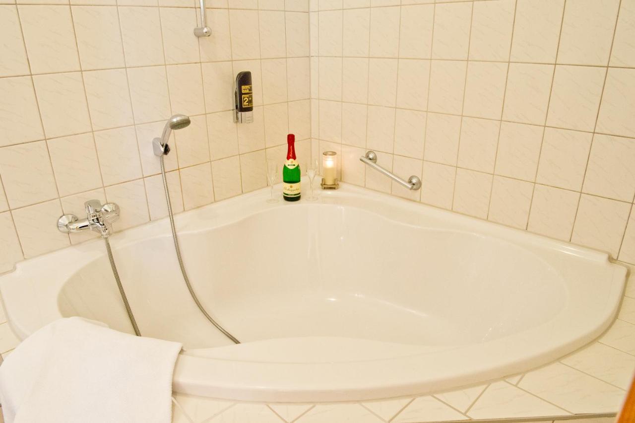 Hotel Thueringer Hof Jena Ngoại thất bức ảnh